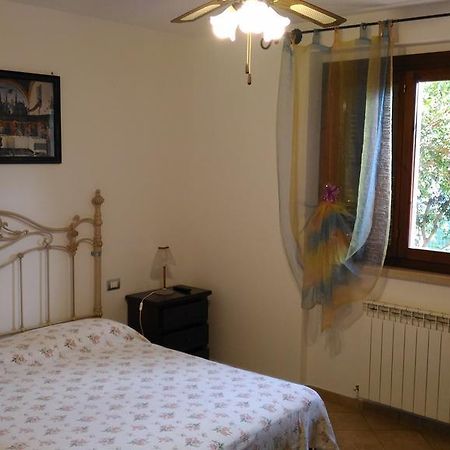 Villa San Nicola B&B Follonica Pokój zdjęcie