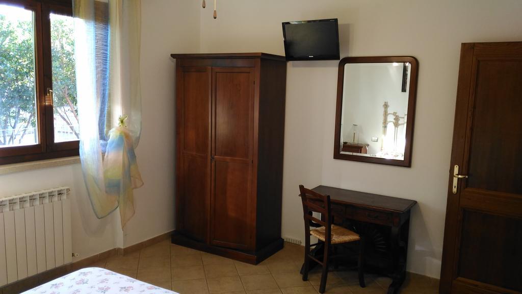 Villa San Nicola B&B Follonica Pokój zdjęcie